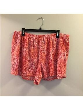 SOFIA Vergara 2X animal print shorts